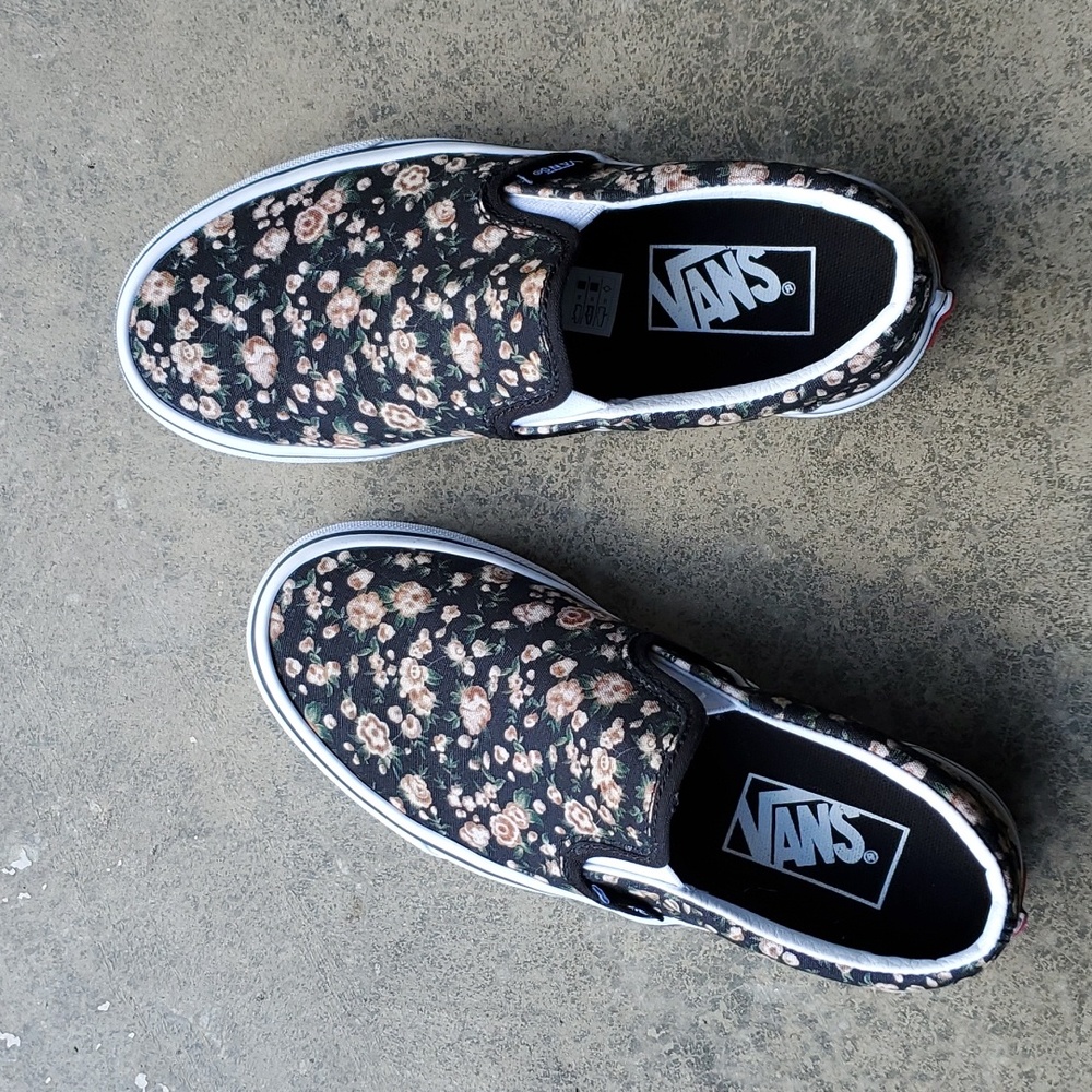 Slip on Vans 🌼